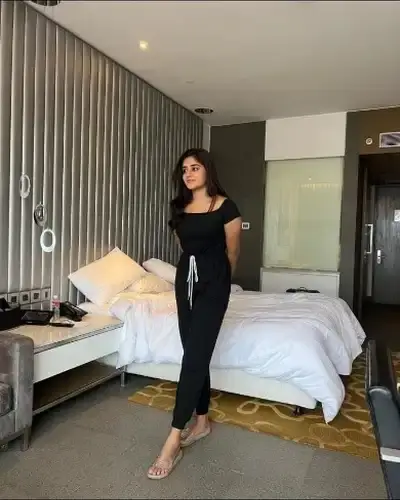 Vastrapur Call Girl Service