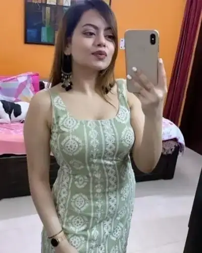 Call Girl in Vastrapur
